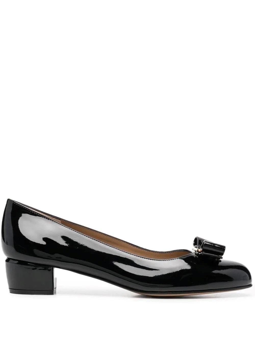 Ferragamo Vara Bow-embellished Patent-leather Pumps In Black