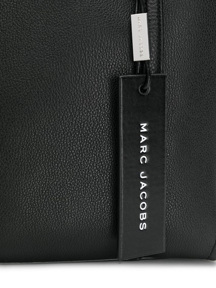 marc by marc jacobs tag