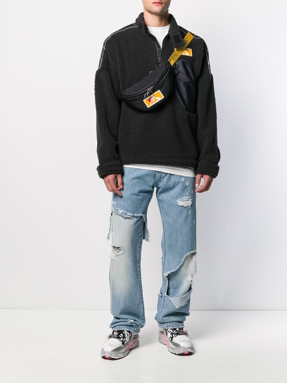 off-white PUFFY BASIC BELT BAG available on montiboutique.com - 31219