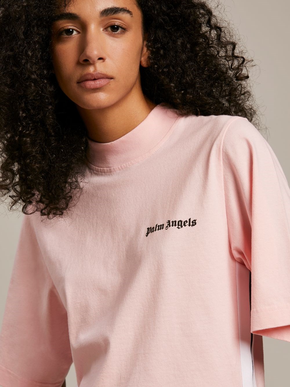 palm angels LOGO T-SHIRT available on montiboutique.com - 40650