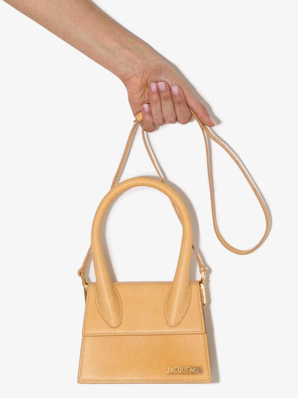 jacquemus noeud vs moyen