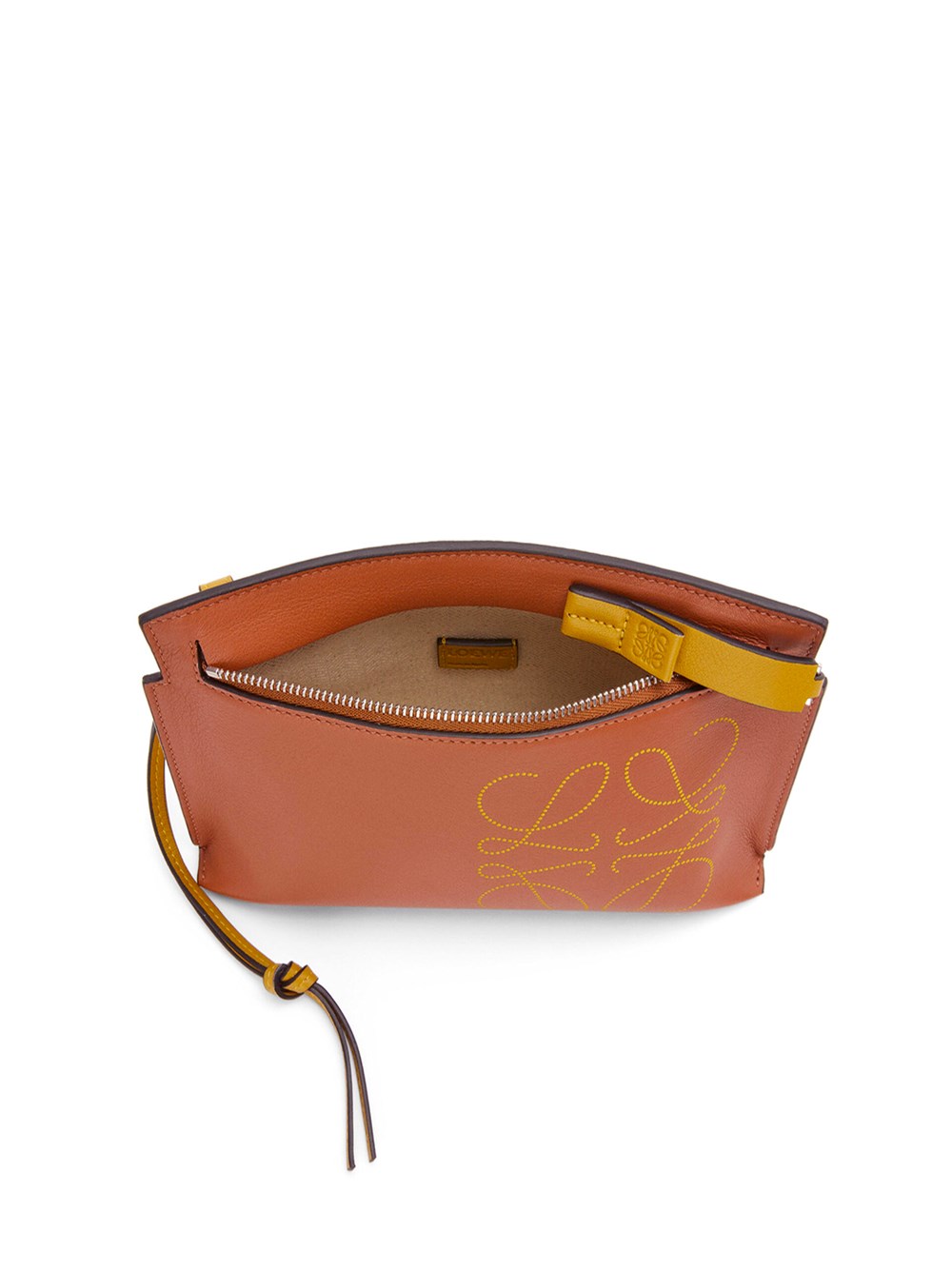 loewe CLUTCH available on 42810