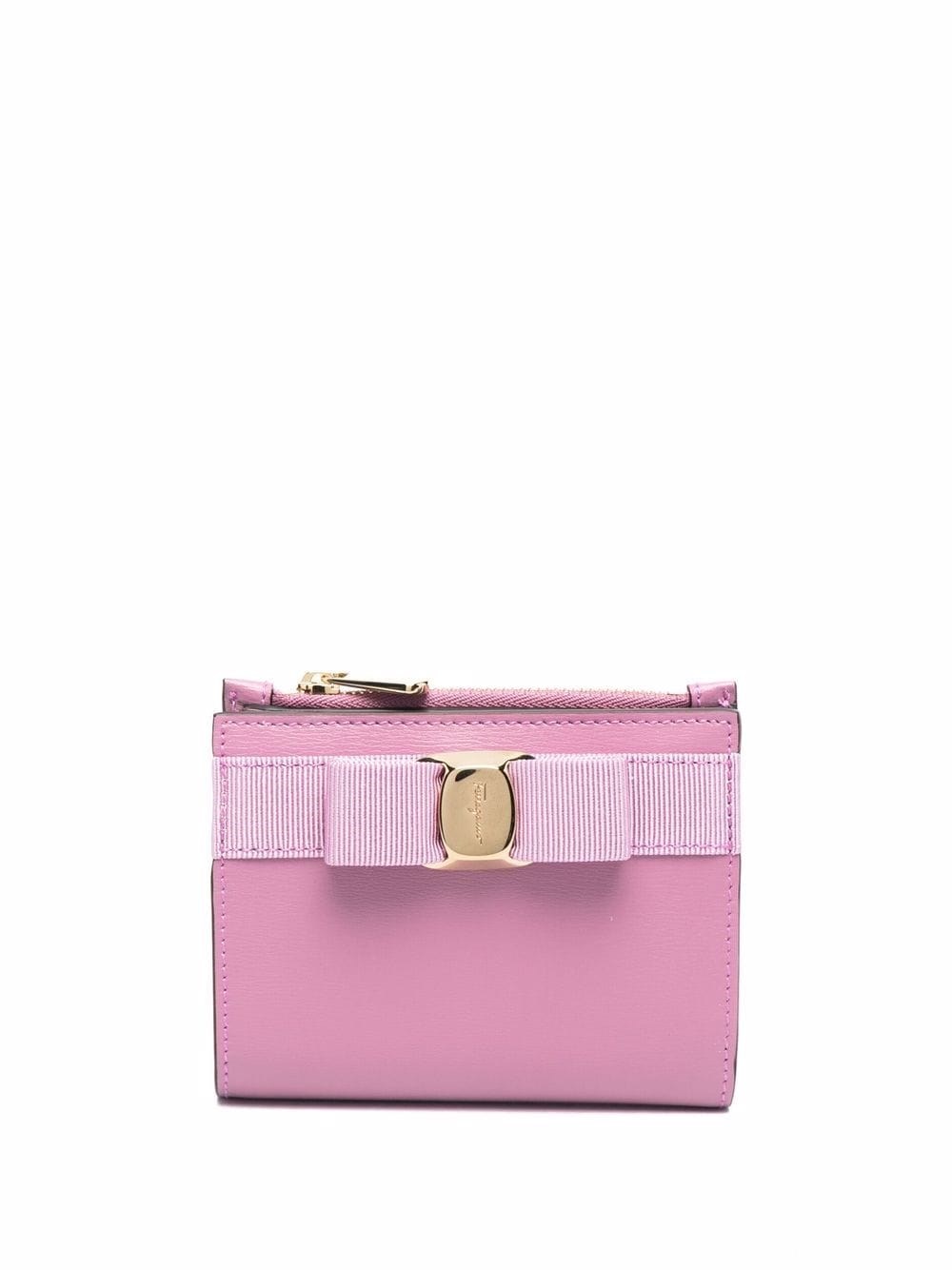 ferragamo pink wallet