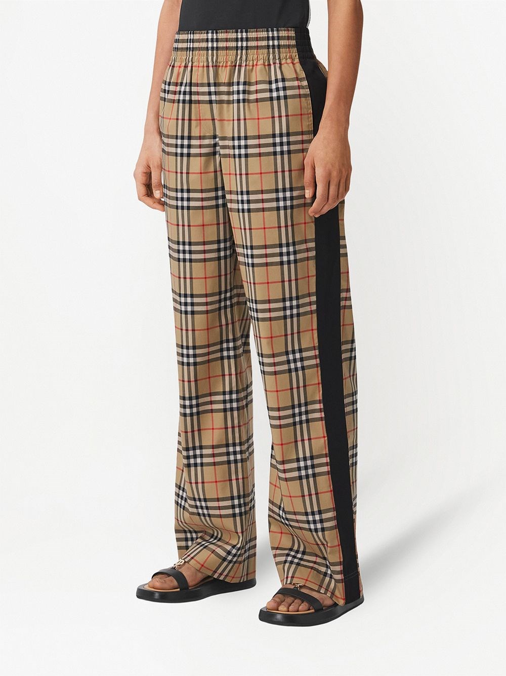 burberry PANTALONI available on montiboutique.com - 44041