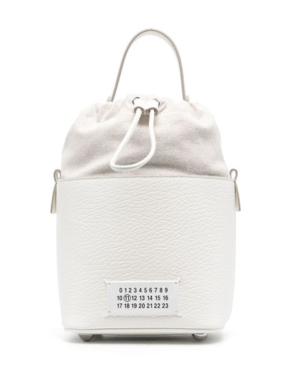 Chloe 関税込 ソフトレザー製 アイコニッククロスボディバッグ Chloé ソフトレザー製クロエ アイコニッククロスボディバッグ の