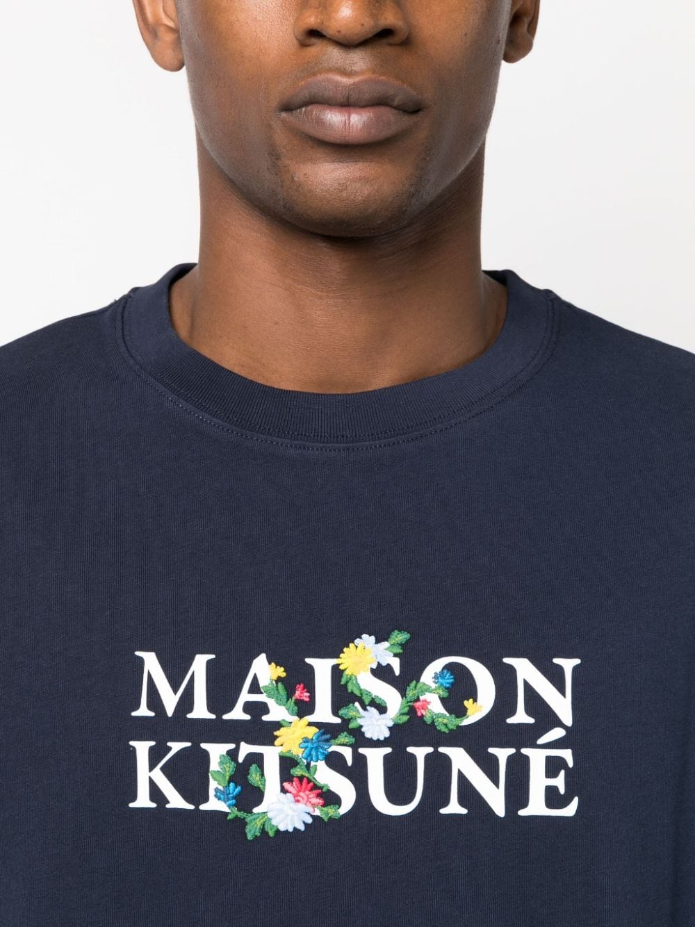 maison kitsuné LM00115KJ0119 P480 NAVY available on 56716