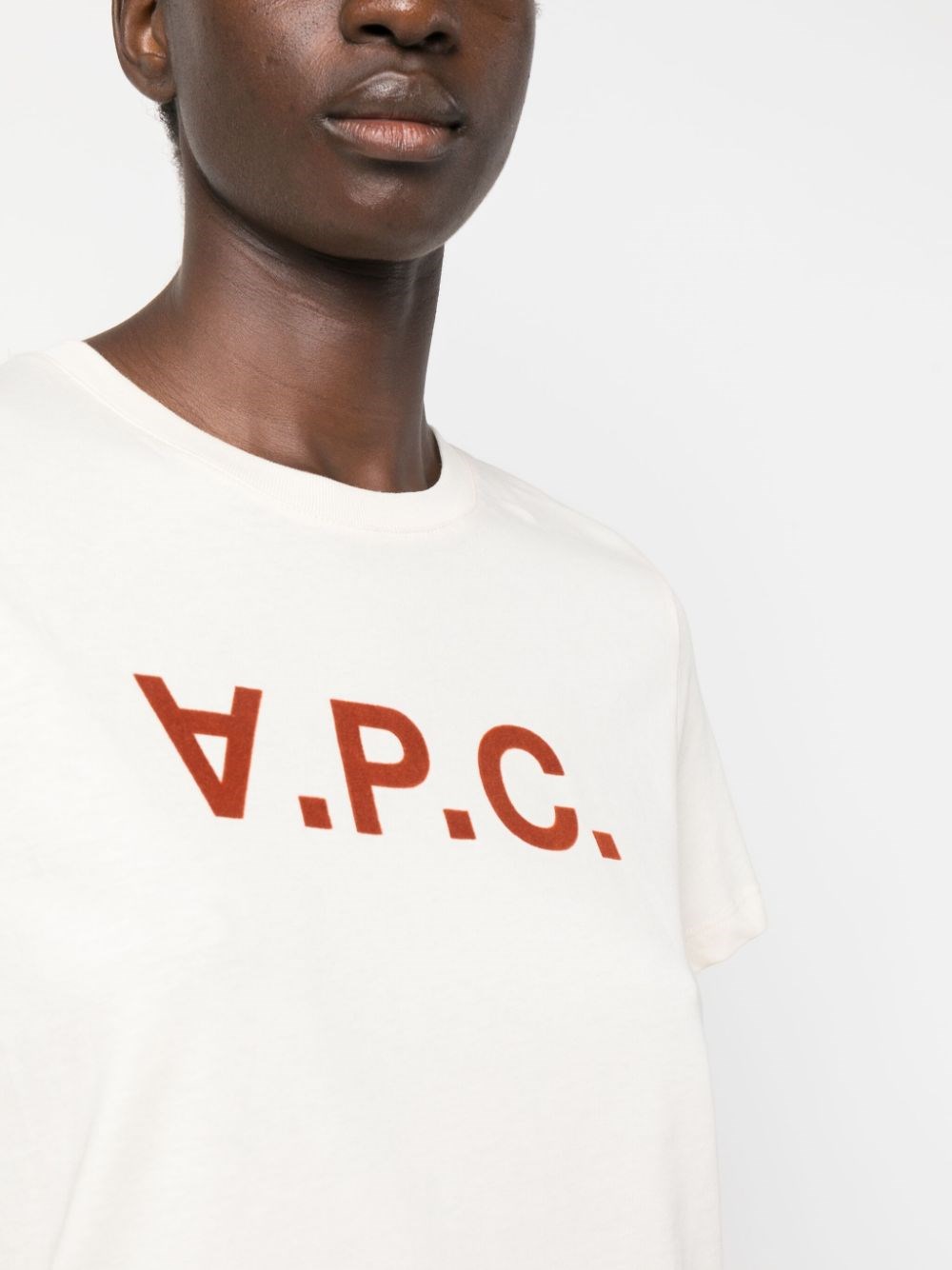 COBQX/F26944 AAC BLANC CASSE