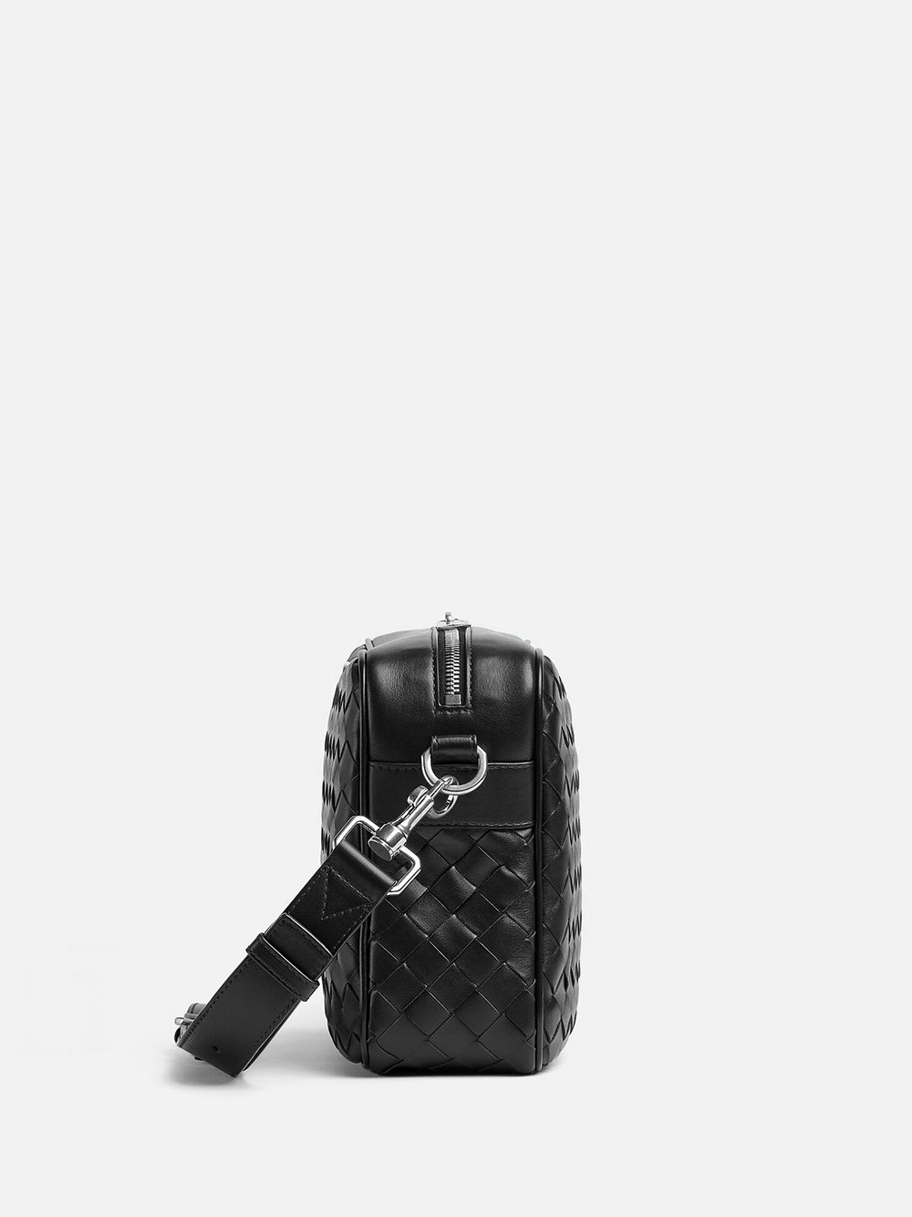 Medium Intreccio Camera Bag