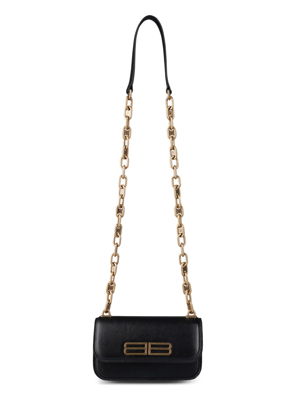 Clutch with chain shoulder