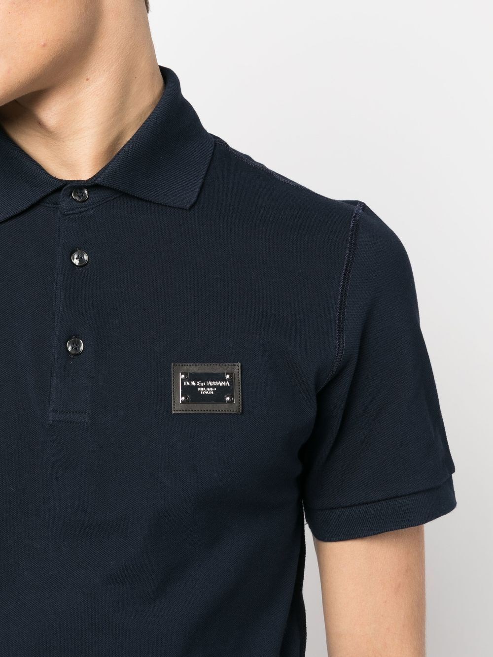 Polo with logo tag