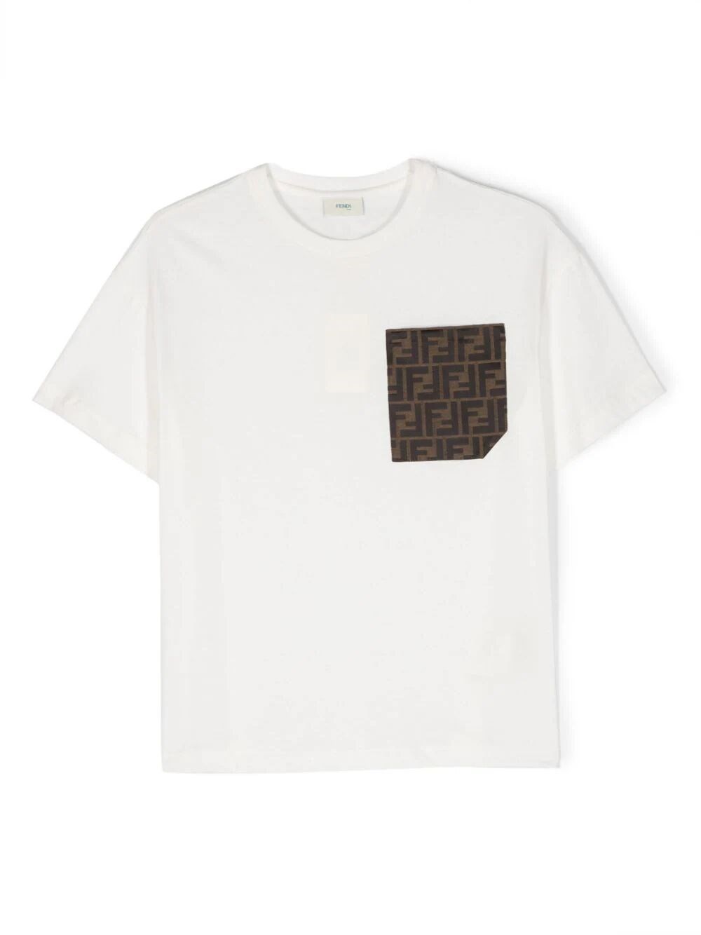 Patch pocket t-shirt