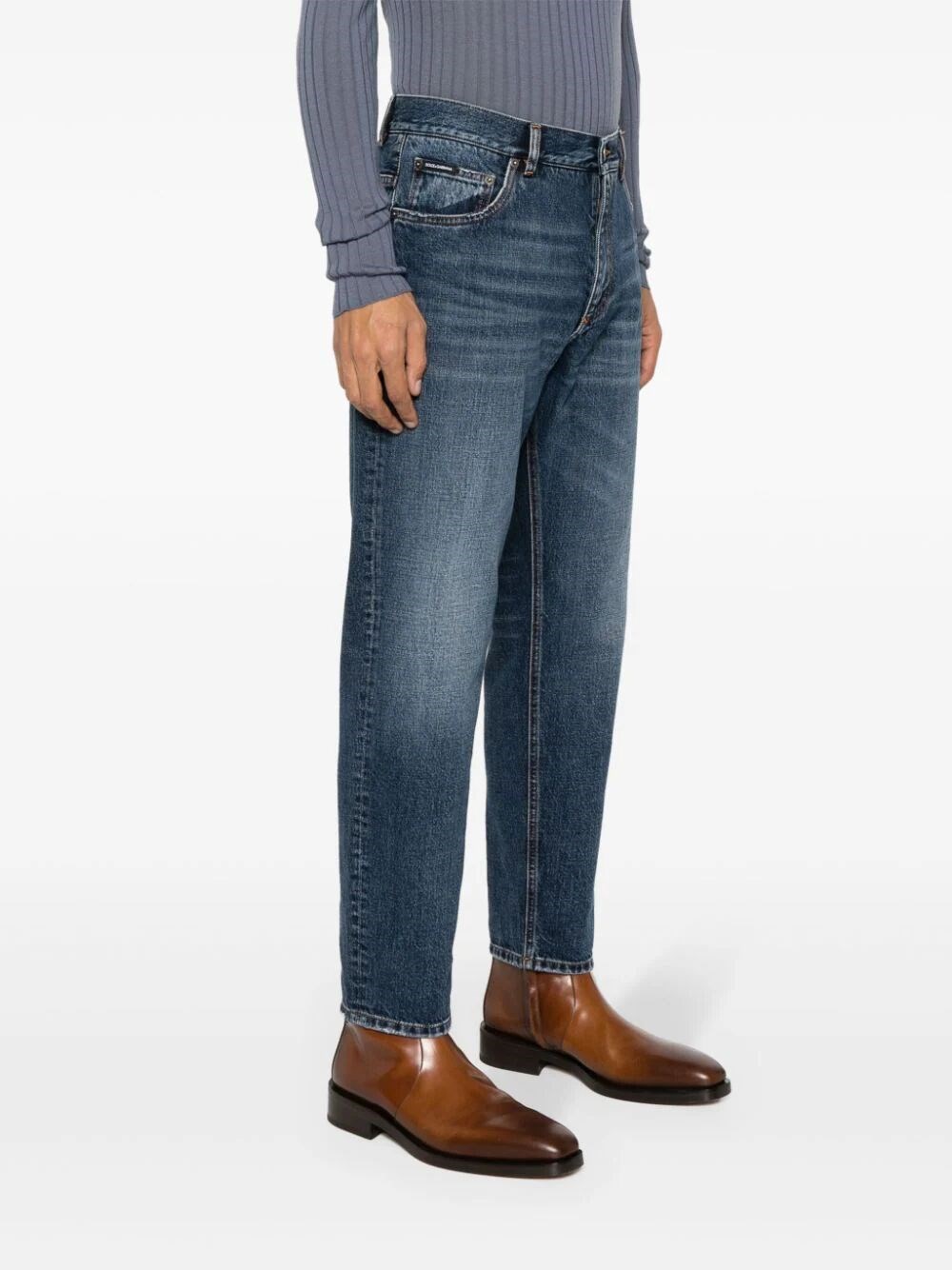 Straight-leg jeans