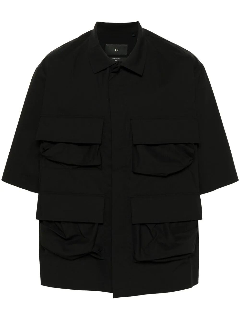 Cargo pockets shirt
