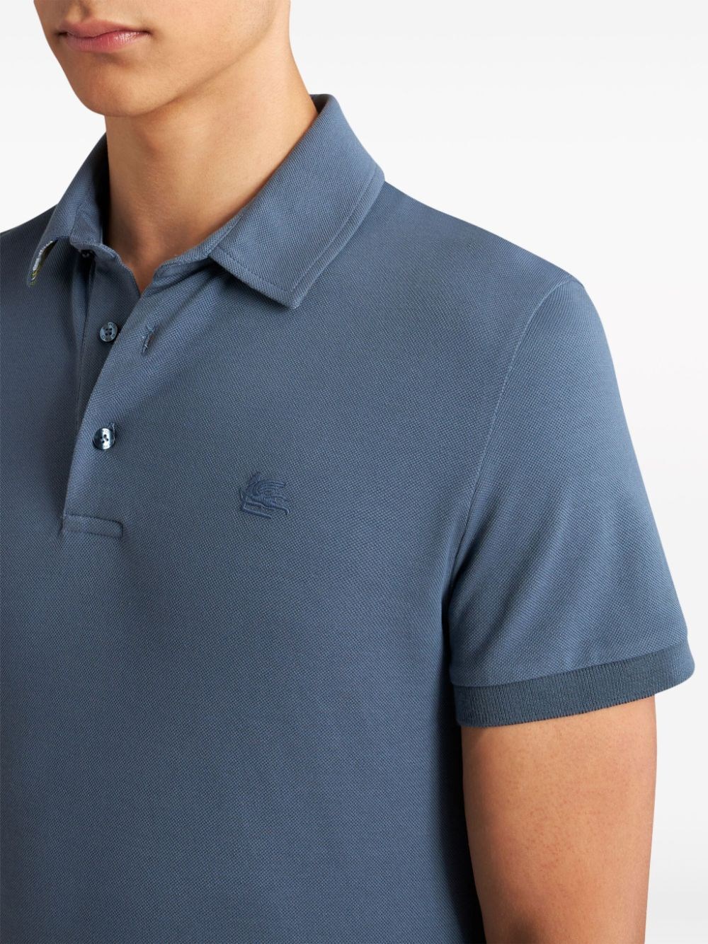 POLO SHIRT WITH EMBROIDERED PEGASO