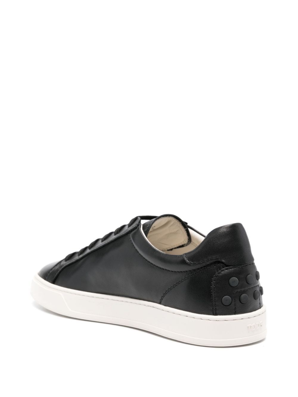 Low-top leather sneakers