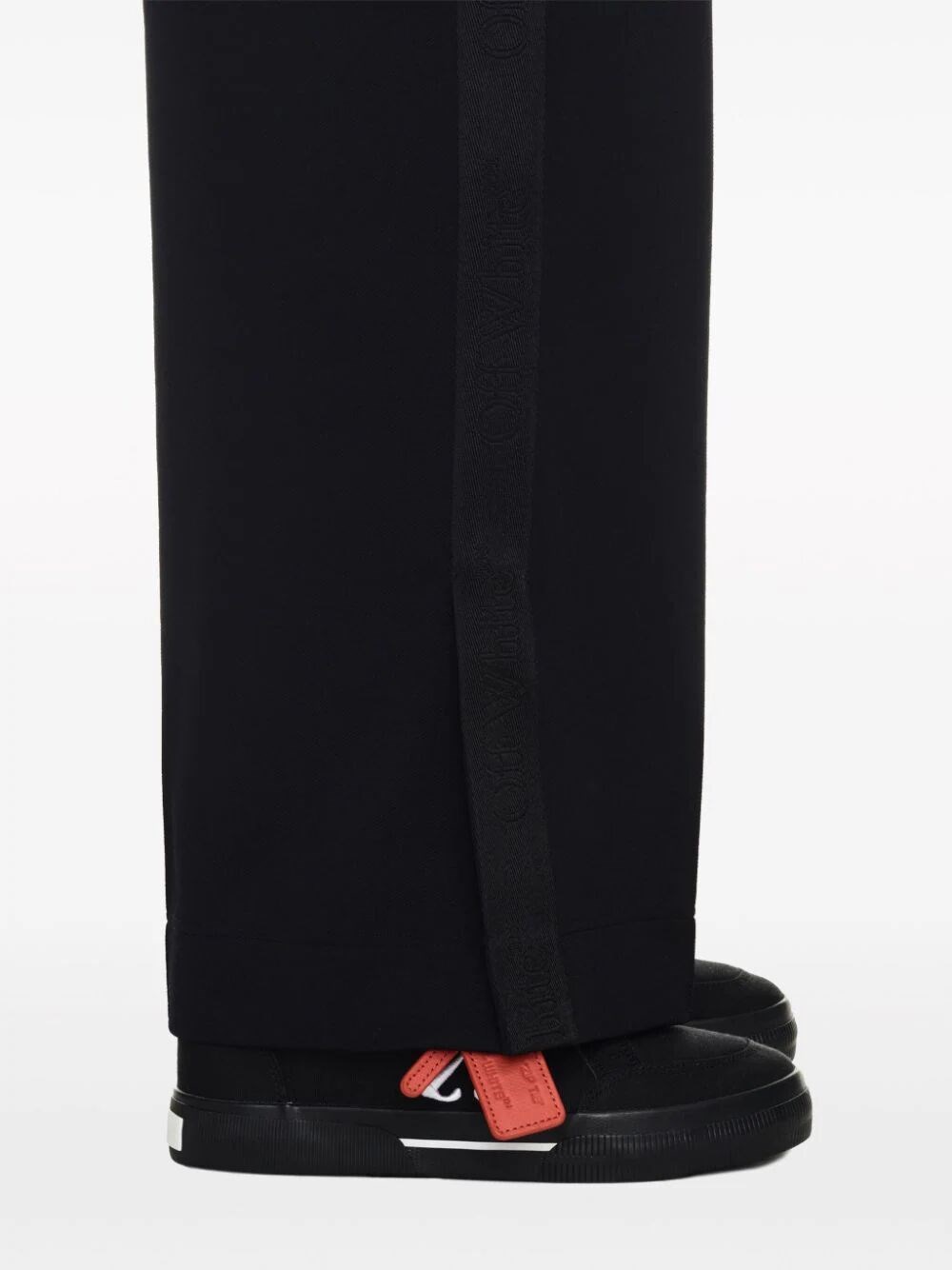 NEW VULCANIZED LOW SNEAKERS