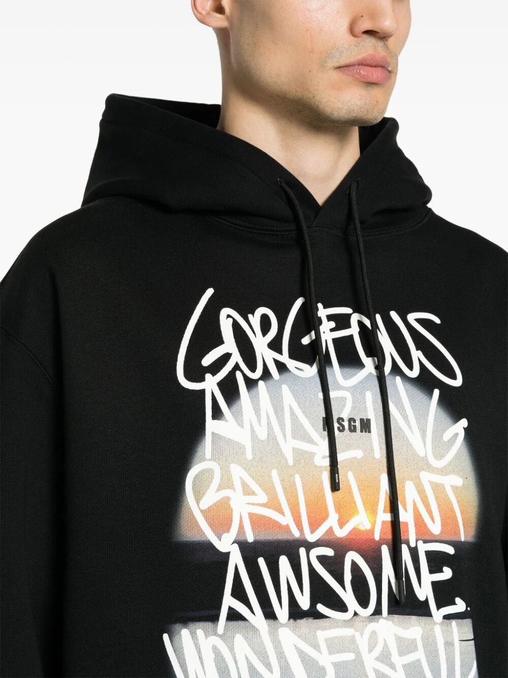 HOODIE WITH SUNSET GRAPHIC