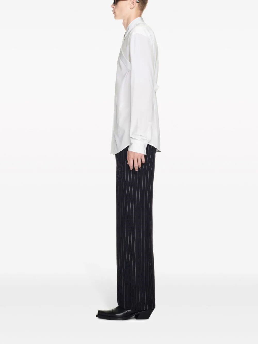 23 PINSTRIPED SLIM PANT