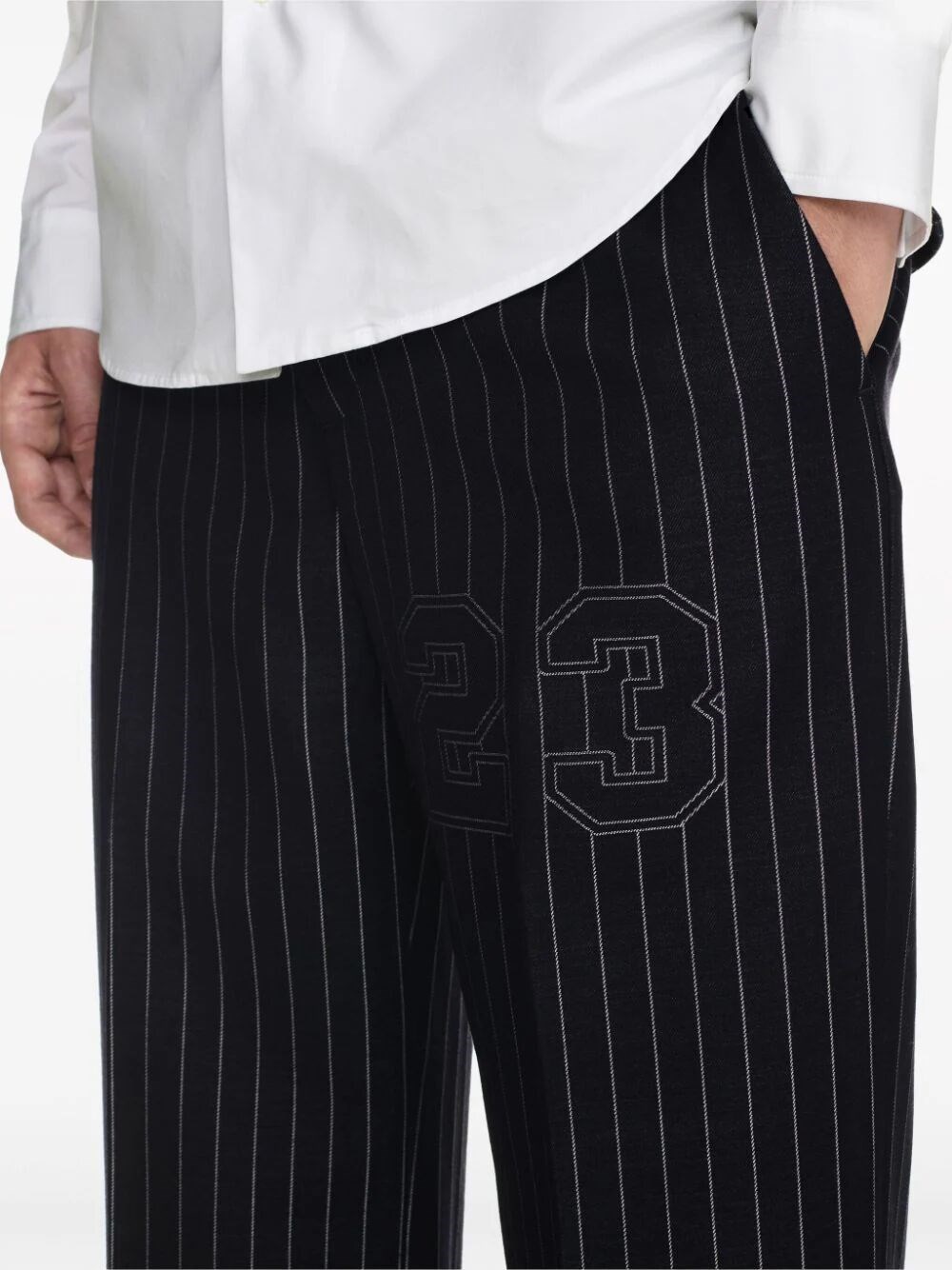 23 PINSTRIPED SLIM PANT