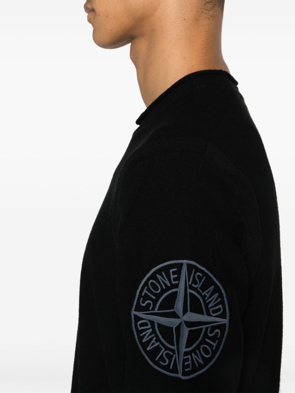 CREW NECK SWEATER