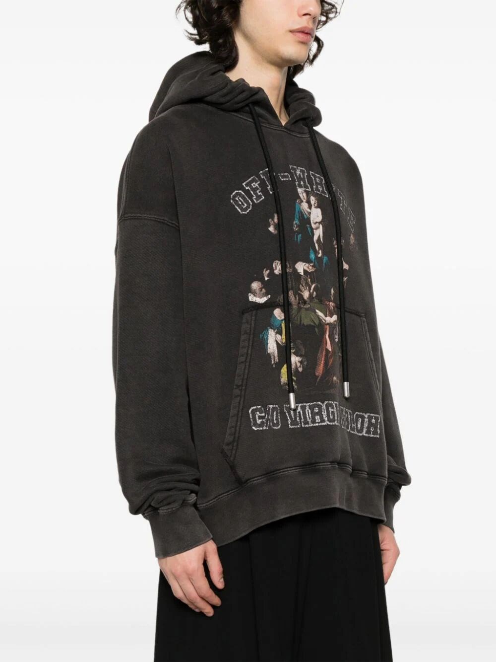 GRAPHIC-PRINT HOODIE