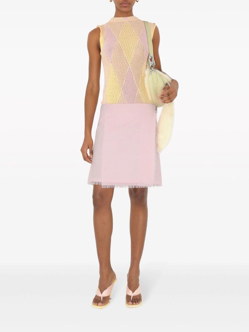 ARGYLE MOTIF SLEEVELESS TOP