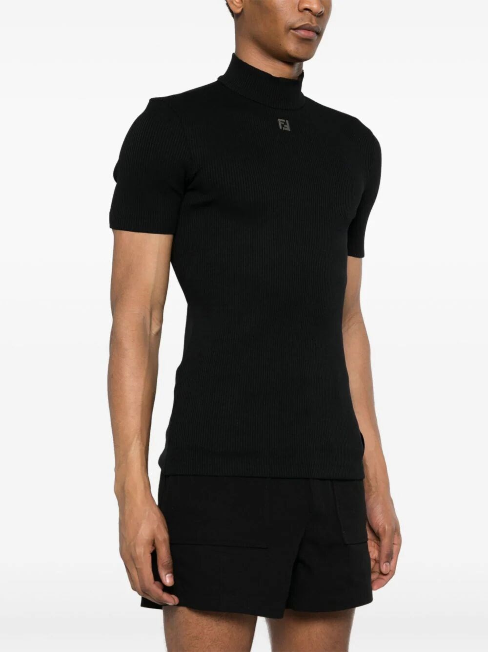 SHORT-SLEEVED JUMPER TURTLENECK