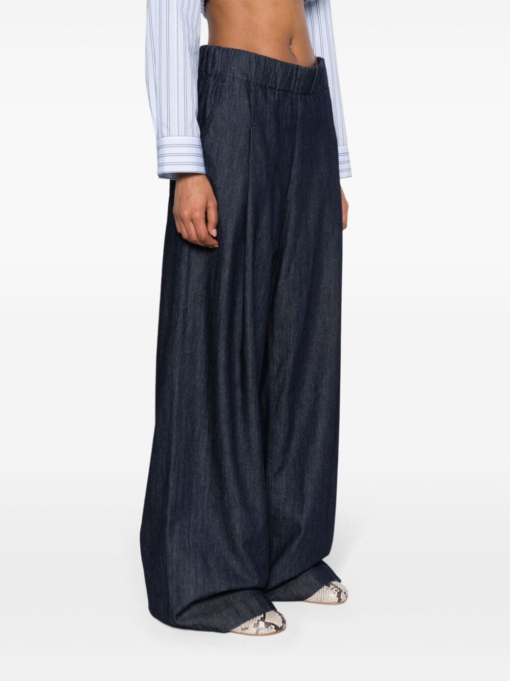 WIDE LEG PLEATED PANTS