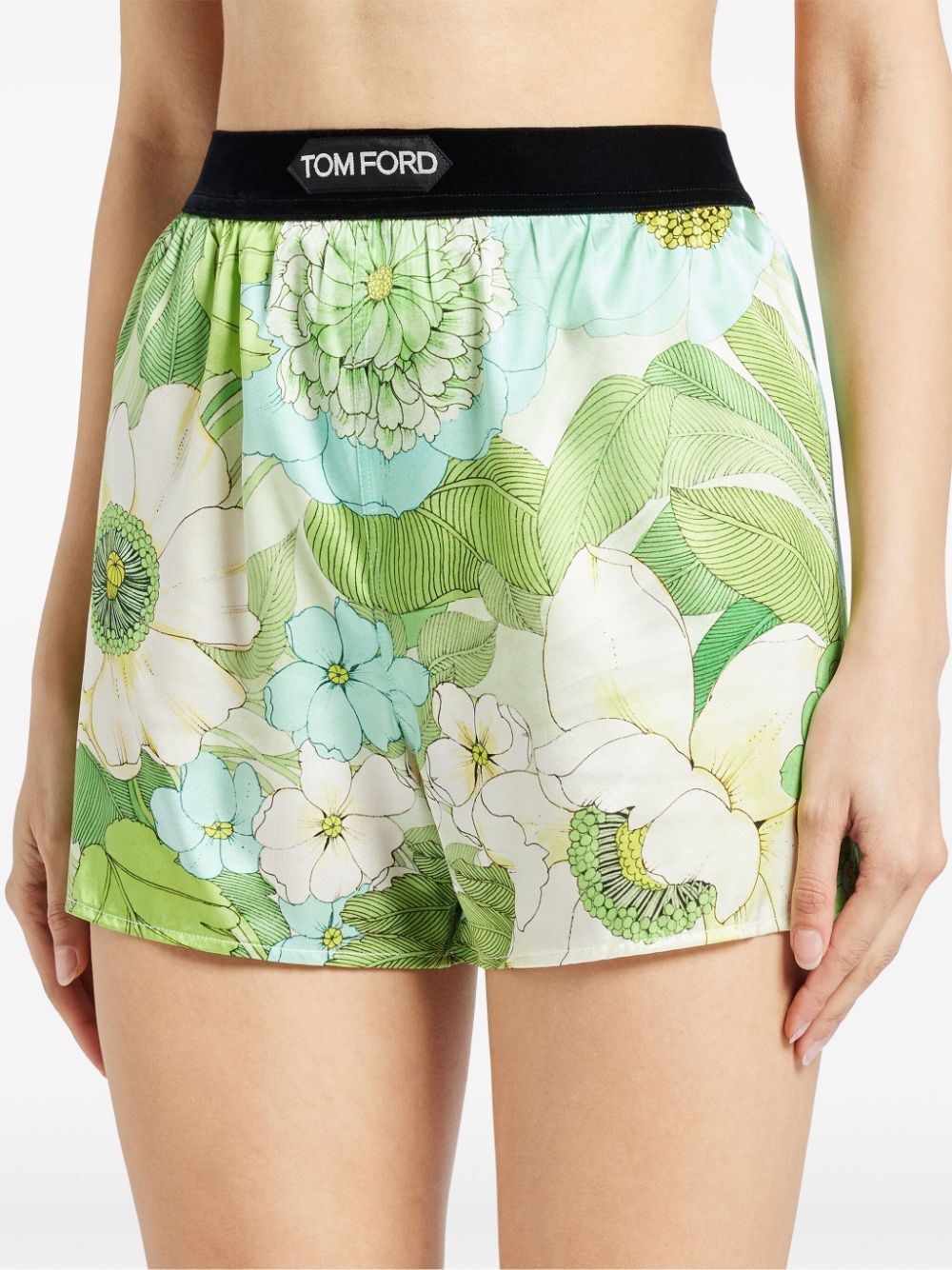 FLORAL PRINT SILK SHORTS