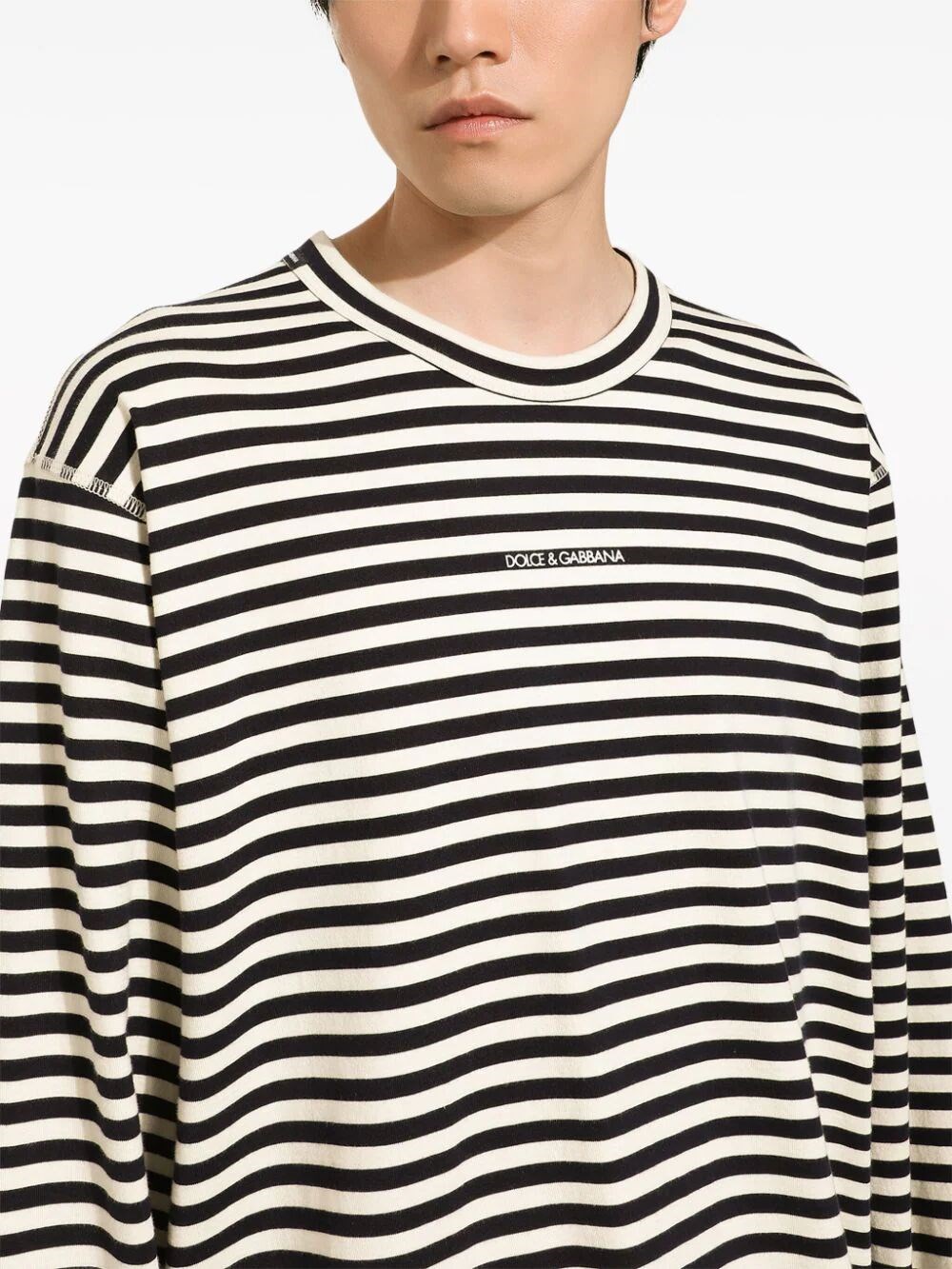 LONG-SLEEVED STRIPED T-SHIRT