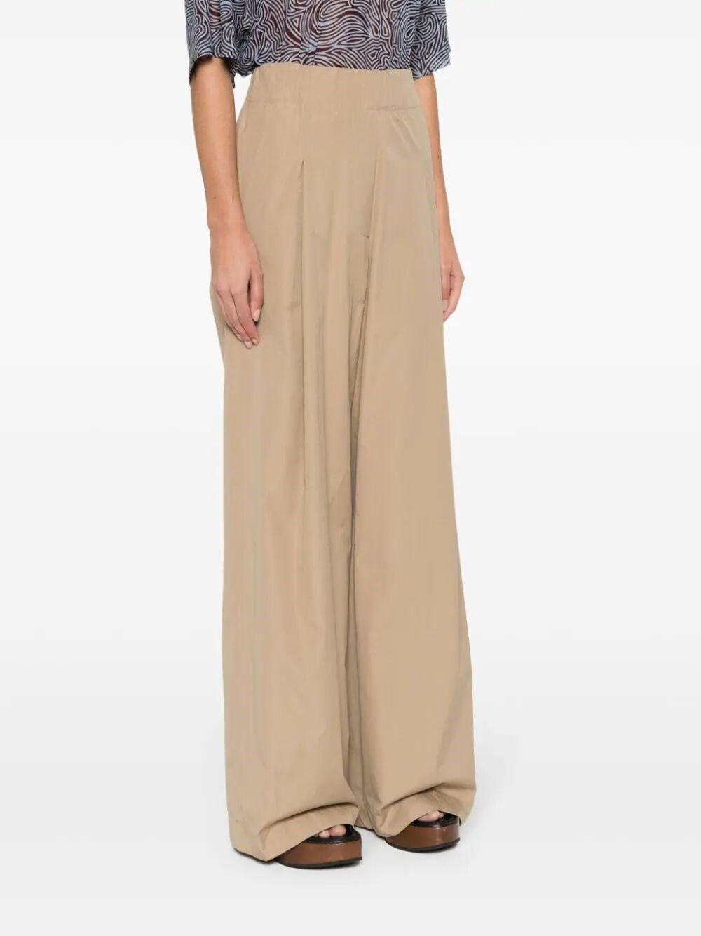 PLEATED WIDE LEG TROUSERS