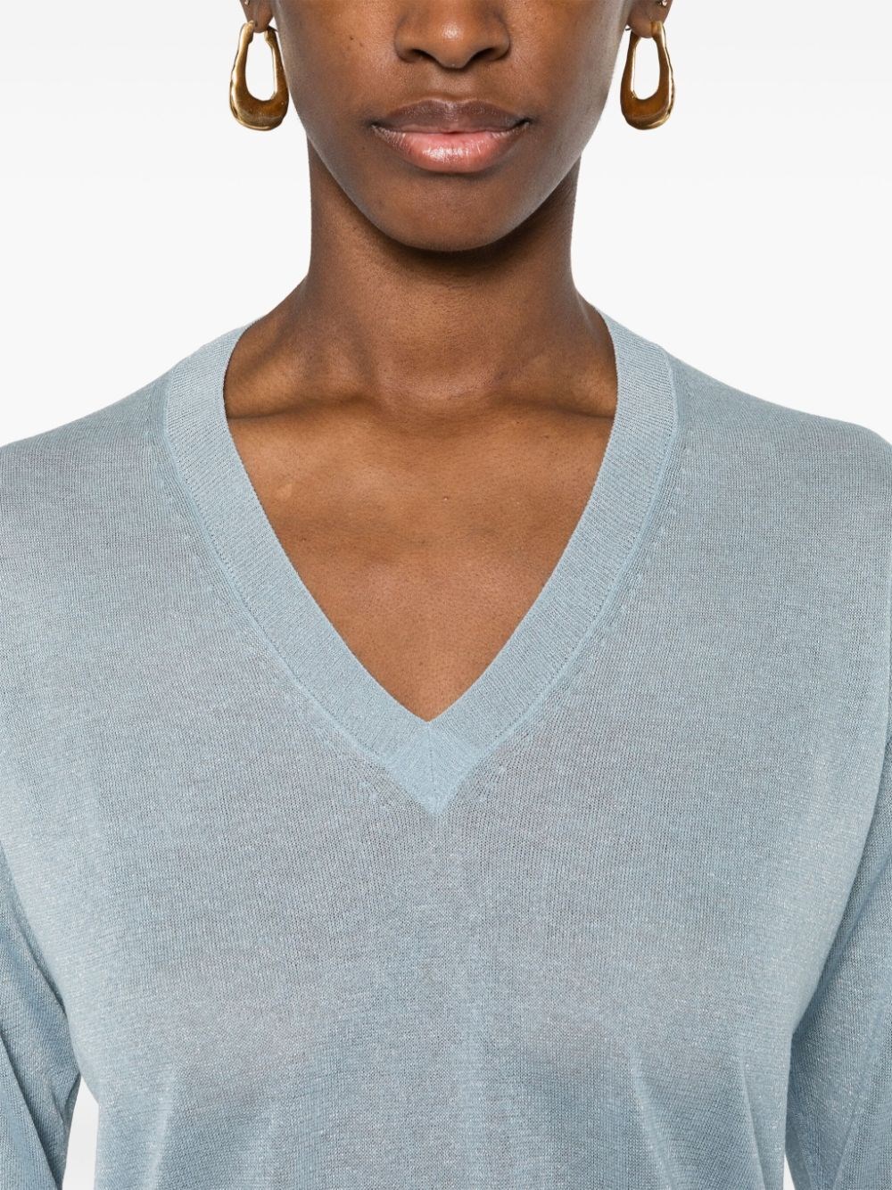 FINE-KNIT V-NECK JUMPER