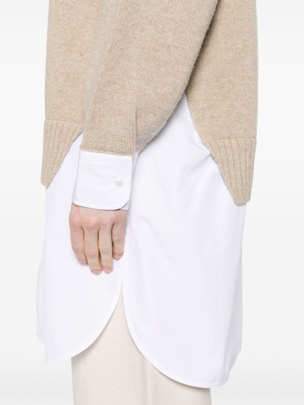 LAYERED-EFFECT JUMPER