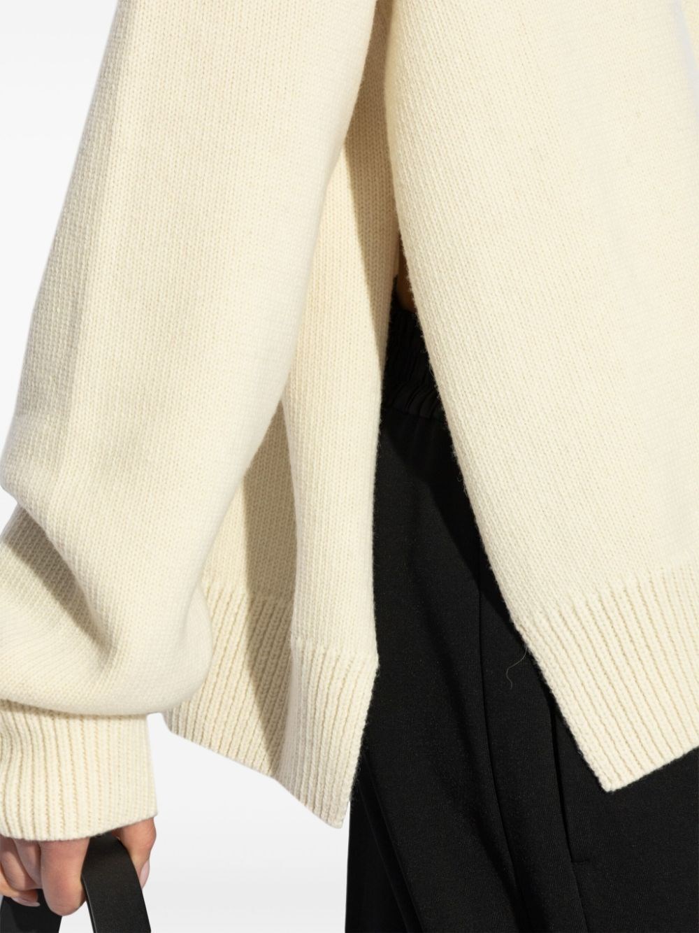 DROP-SHOULDER CREWNECK JUMPER