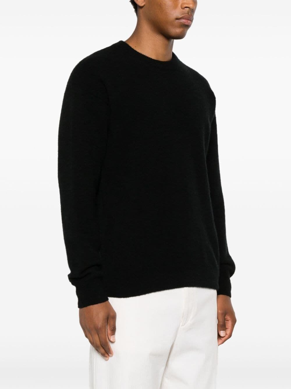 ROUND NECK PULLOVER