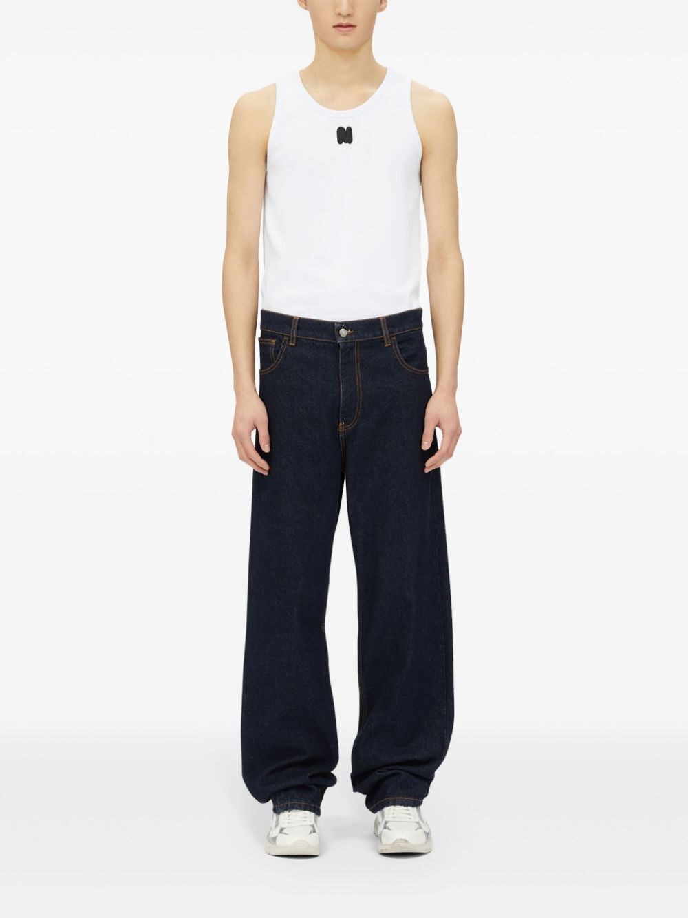 STRAIGHT LEG MID-RISE JEANS