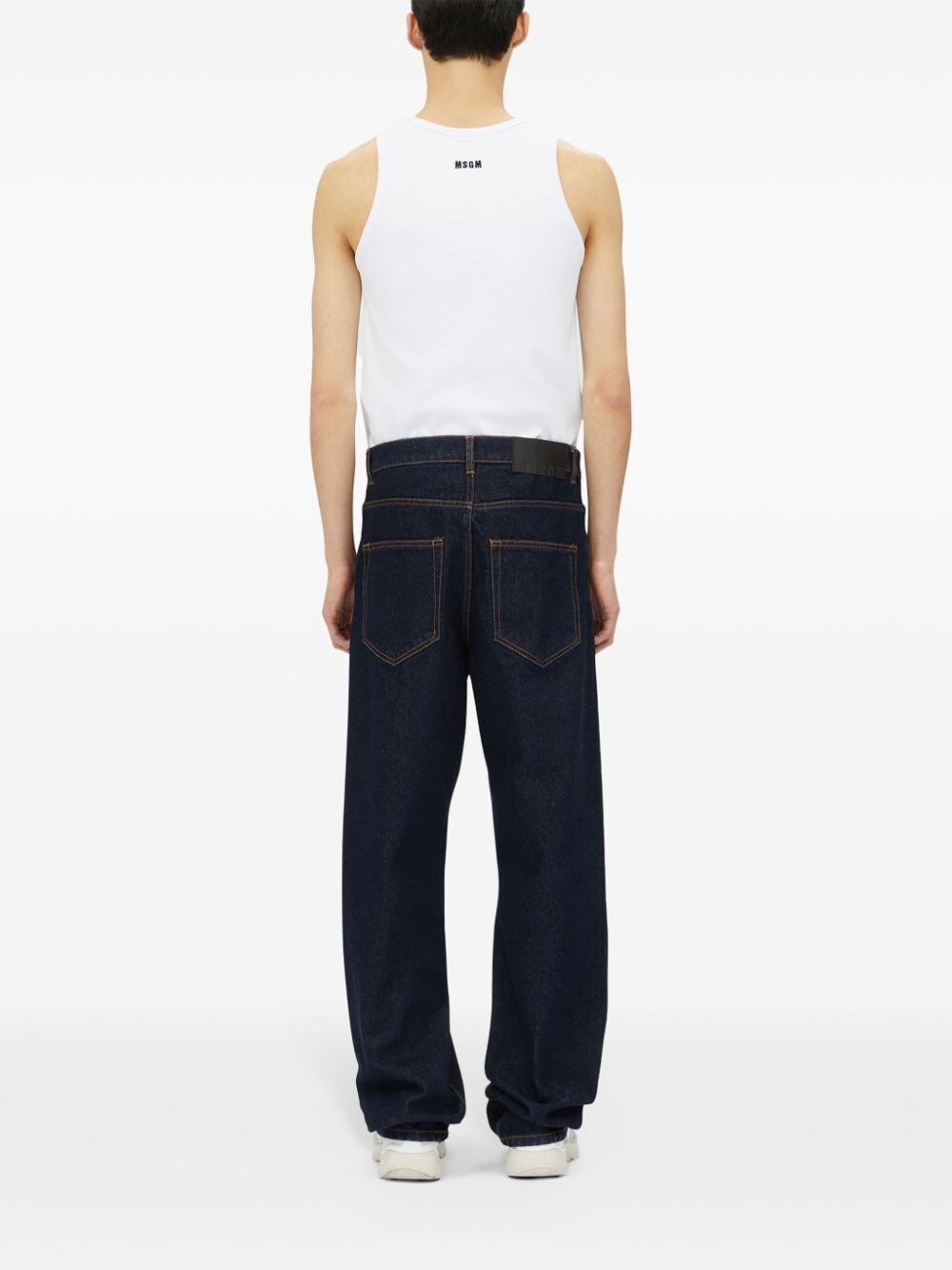 STRAIGHT LEG MID-RISE JEANS