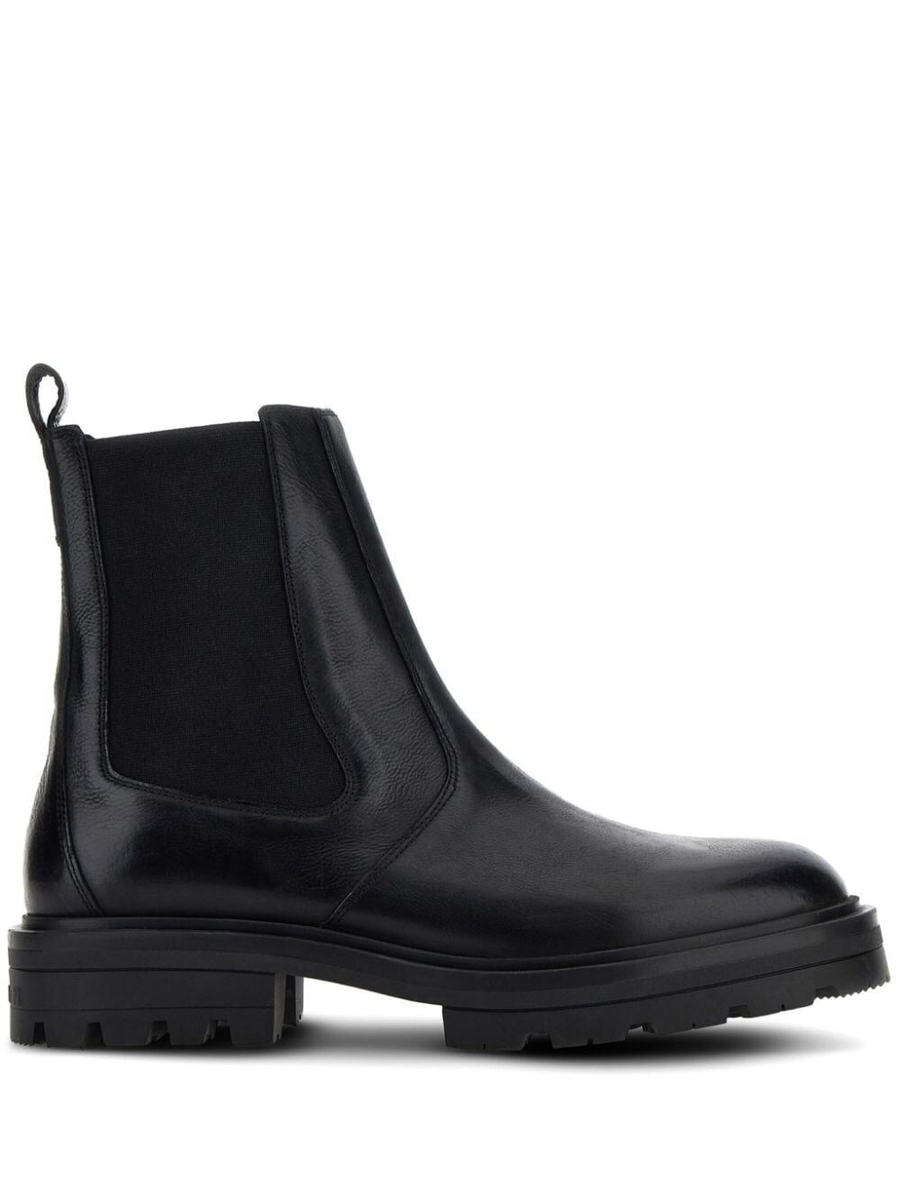 H673 LEATHER CHELSEA BOOTS