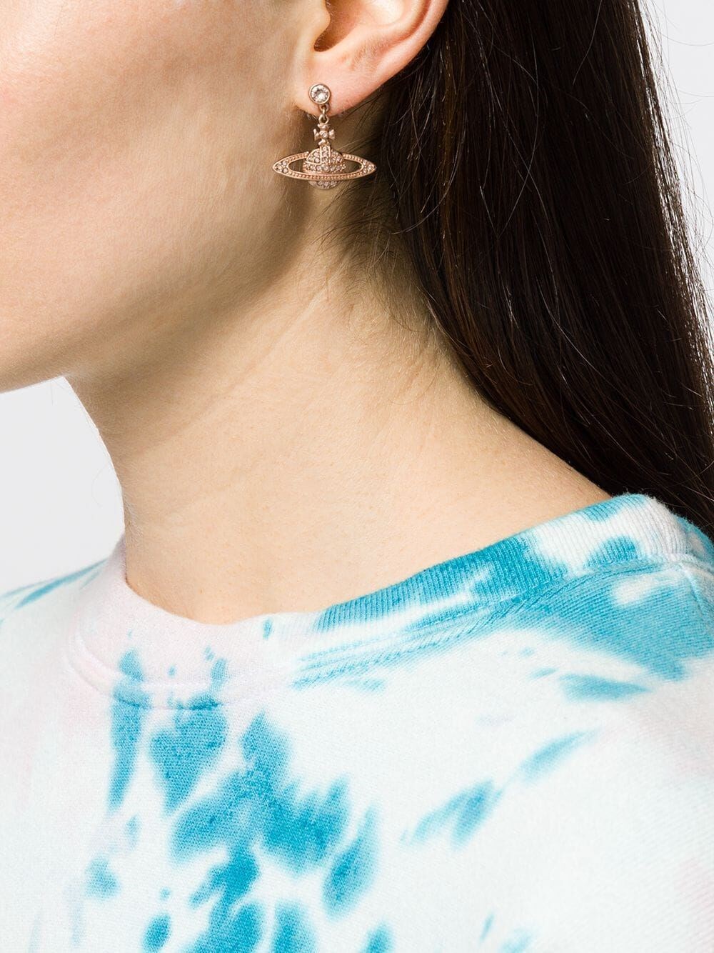 【Vivienne Westwood】ミニ浅浮き彫りピアス Vivienne westwood ミニ浅浮き彫りドロップイヤリング available