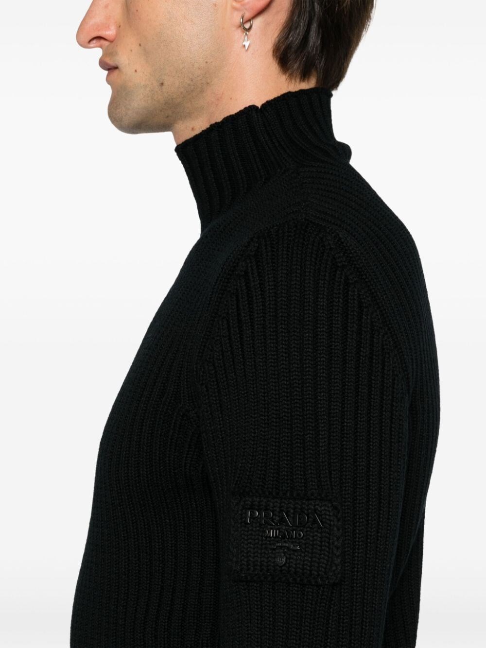 CHUNKY RIBBED TURTLENECK