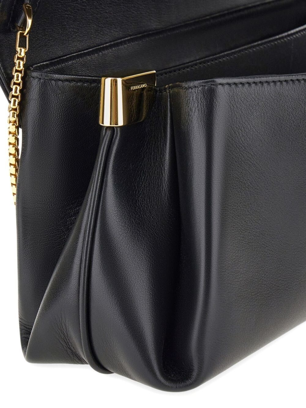 MEDIUM FRONT FLAP SHOULDER BAG