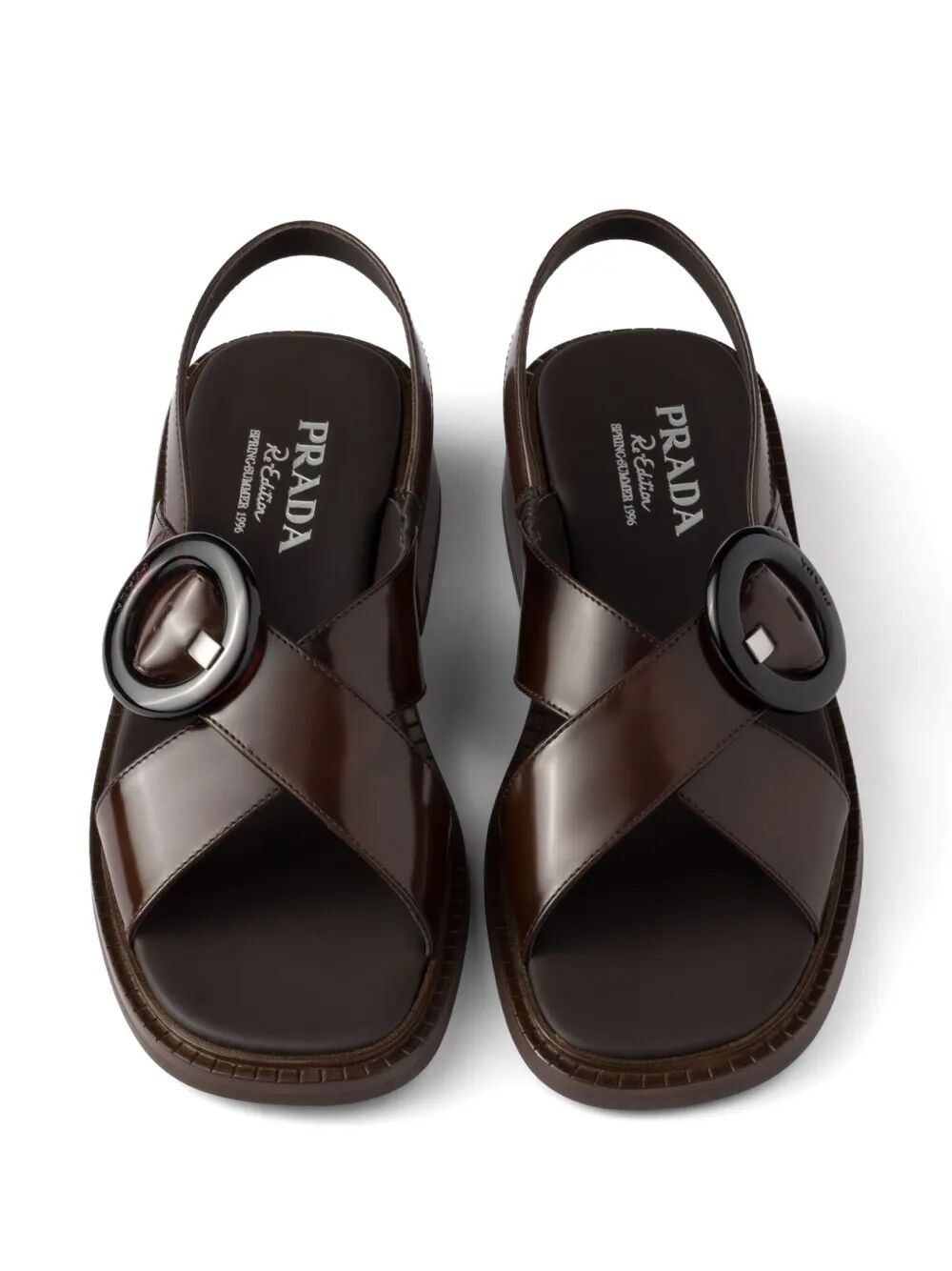 【PRADAブラッシュドレザー製クロスバンドサンダル Prada ブラッシュドレザー製クロスバンドサンダル