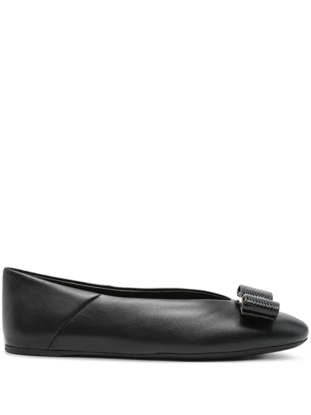 Ferragamo Leather Round Toe Ballerina Shoes With Bow Detail In Black