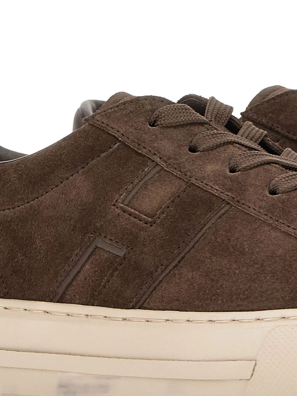 H691 SUEDE SNEAKERS