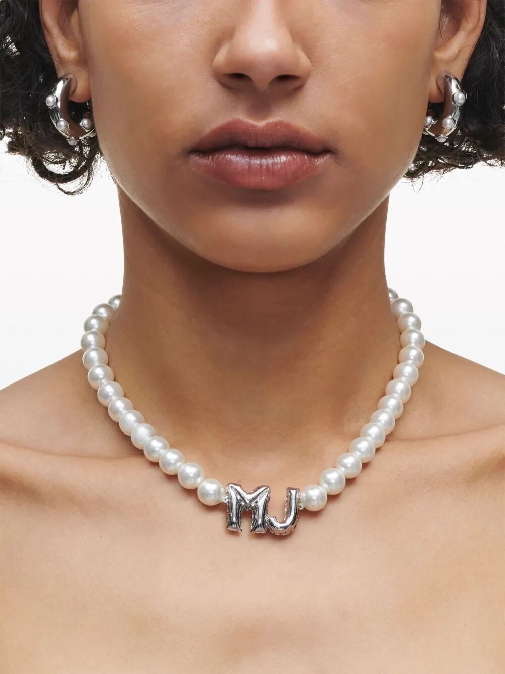 THE MJ BALLOON PEARL NECKLACE