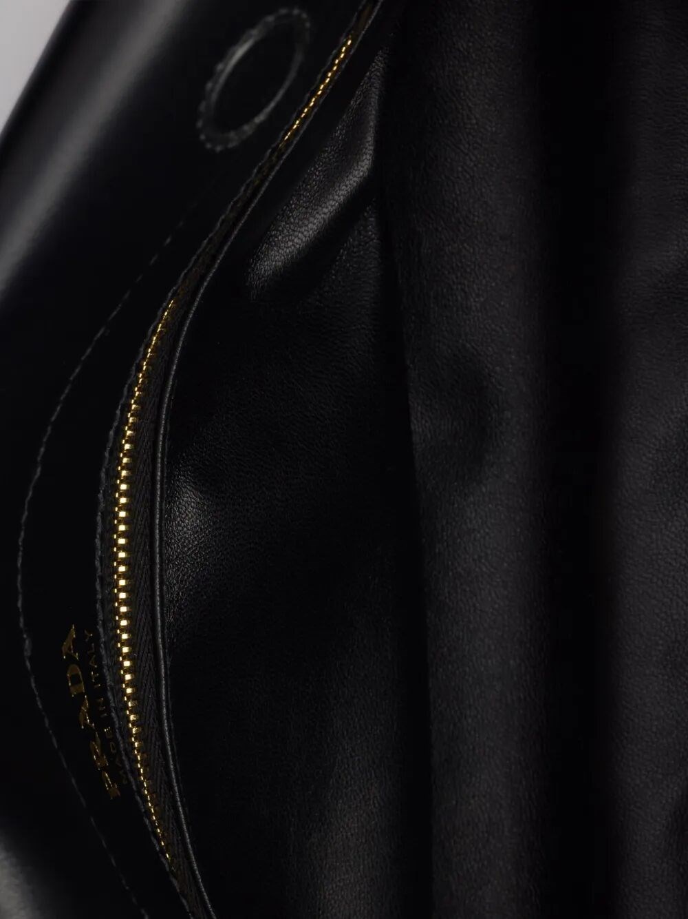 MEDIUM ENCHAÎNÉ LEATHER BAG 