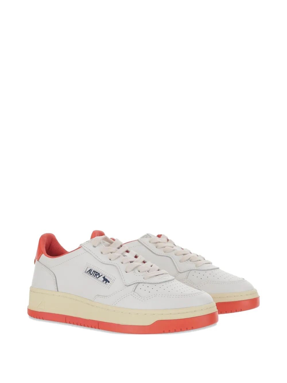 MEDALIST LOW `MAISON KITSUNÉ` SNEAKERS IN WHITE AND CLAY RED LEATHER