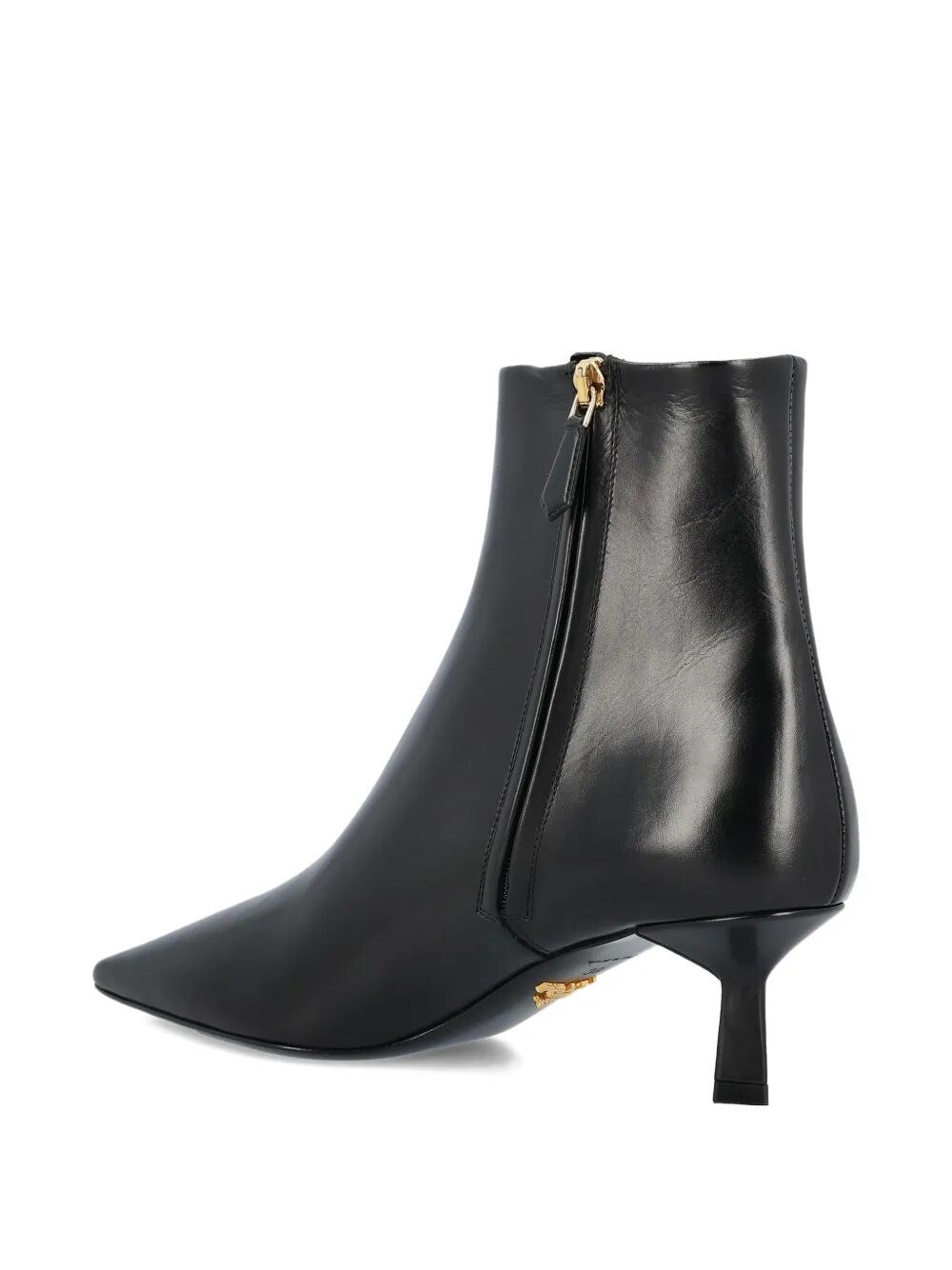 LEATHER POINTED ANKLE BOOTS