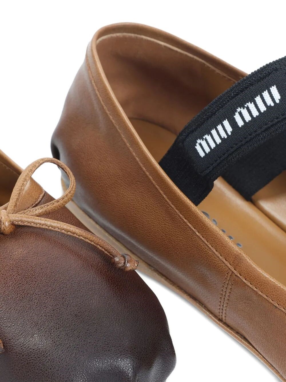 VINTAGE EFFECT LEATHER BALLERINAS