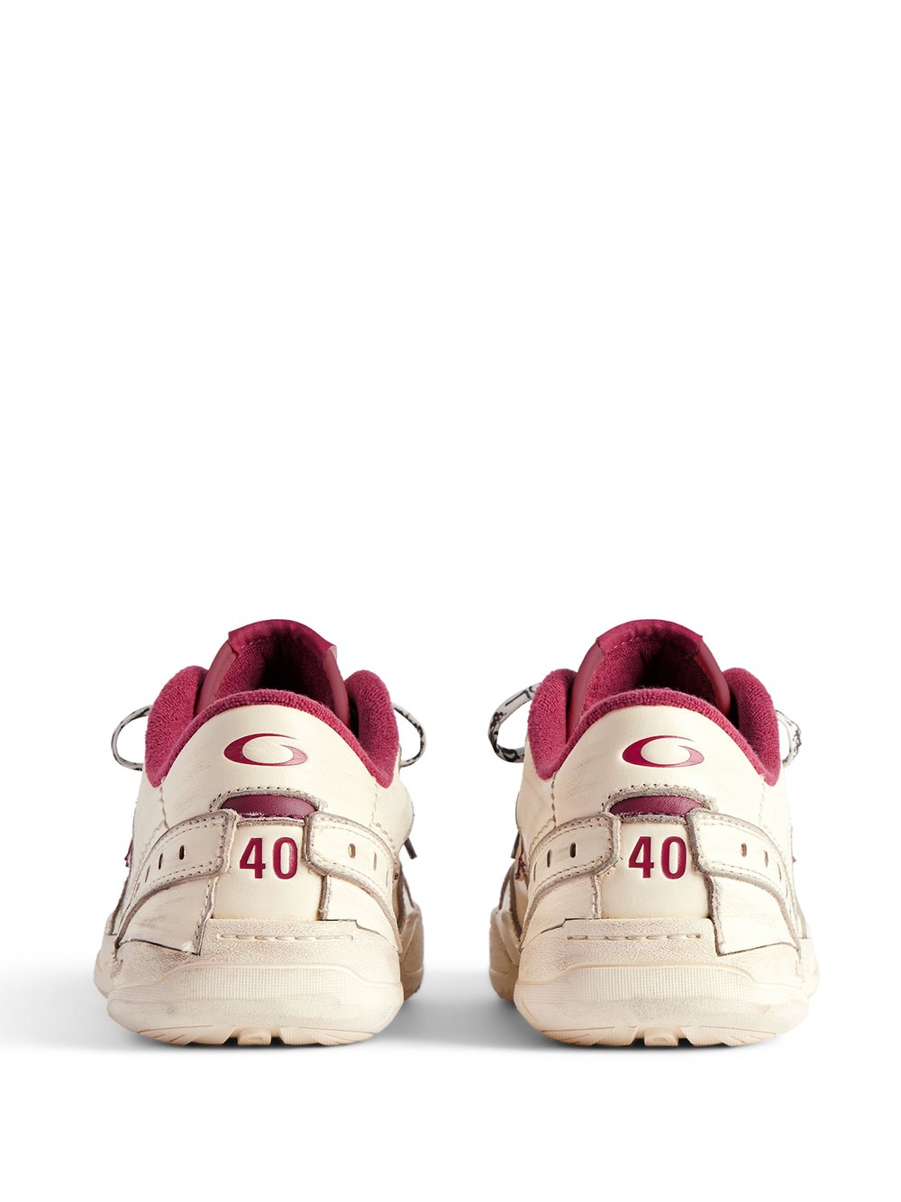 HAMPTONS MEDIUM WORN-OUT SNEAKER IN WHITE